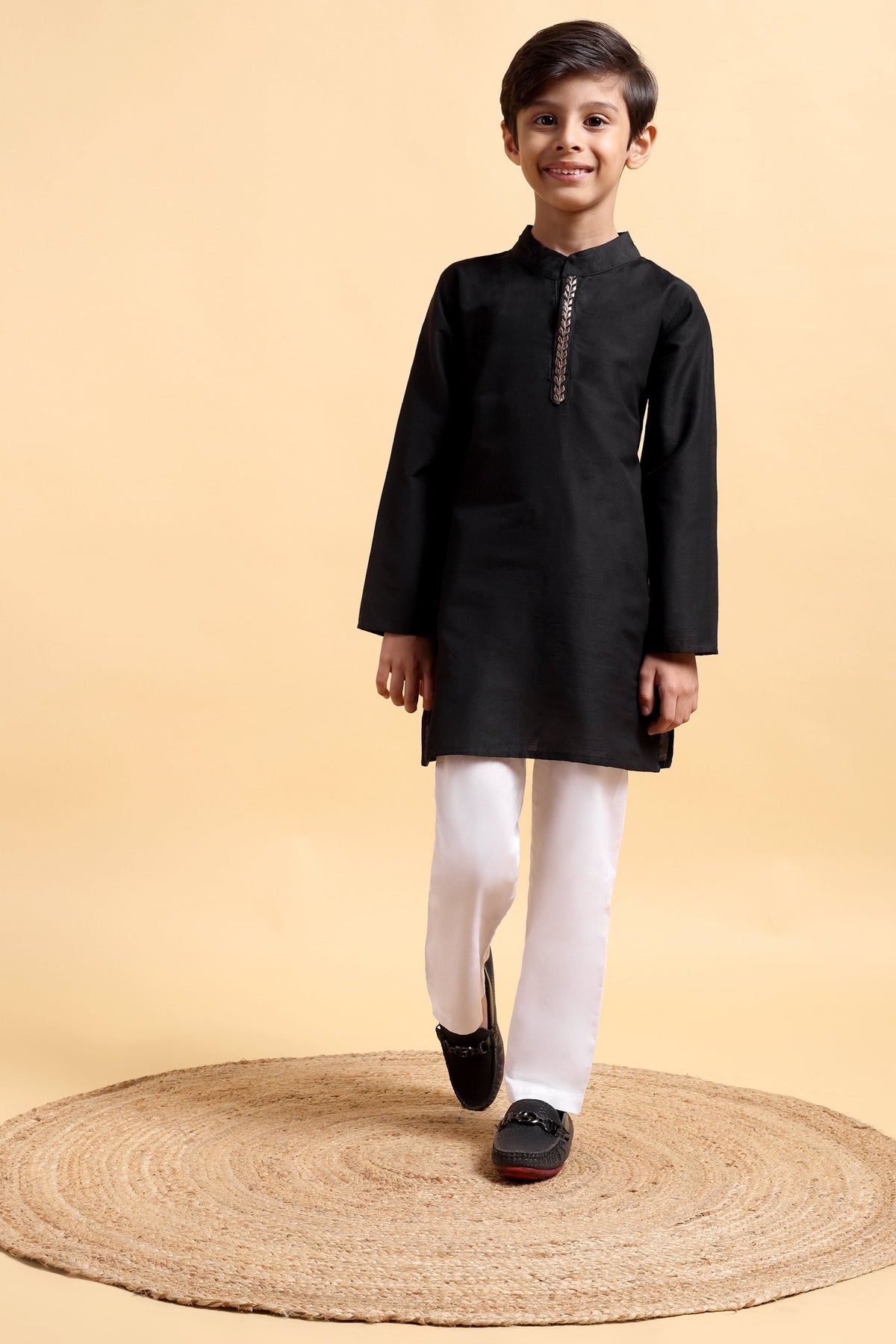 Boys Cotton Silk Embriodery Kurta & Pajama