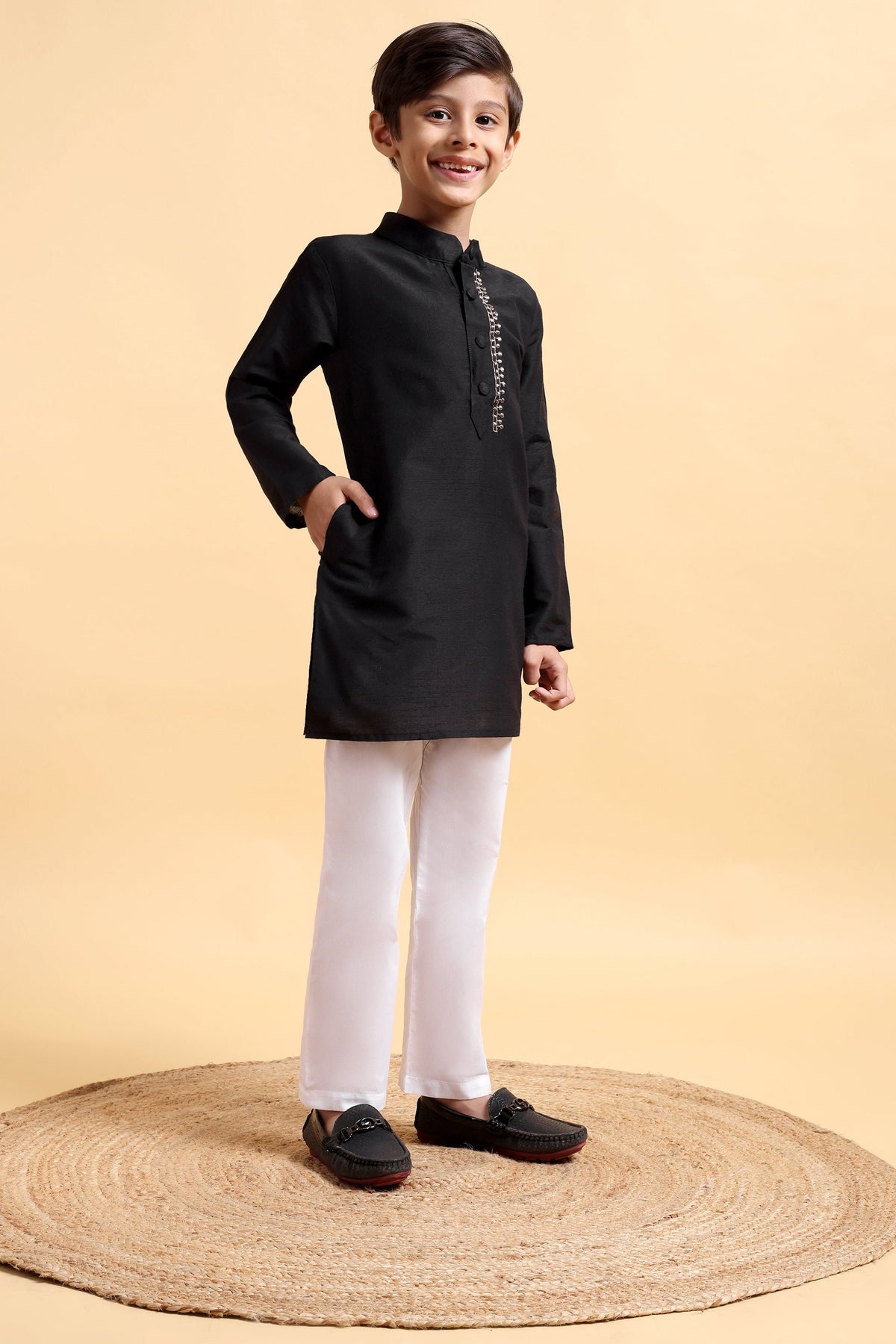 Boys Cotton Silk Embriodery Kurta & Pajama Set