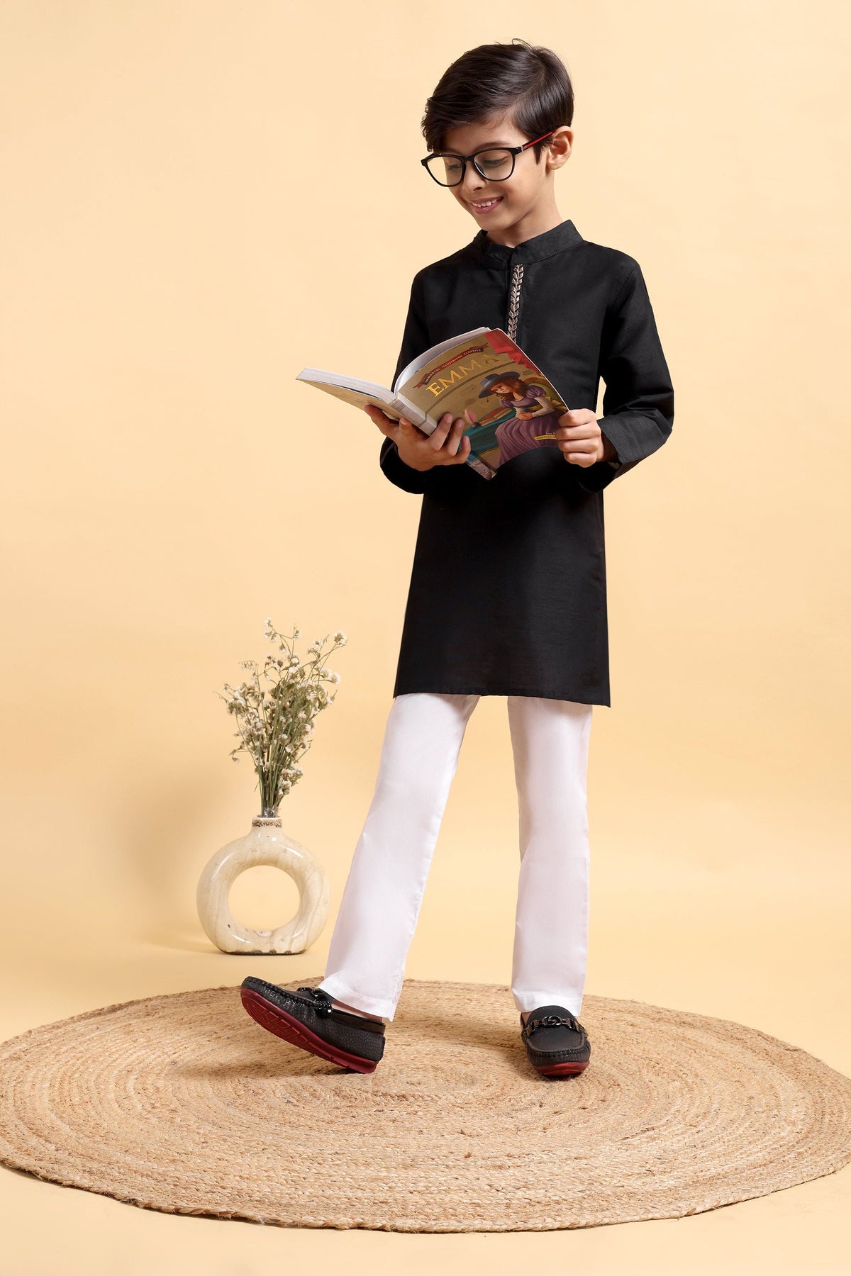 Boys Cotton Silk Embriodery Kurta & Pajama