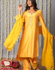 Chand Yellow Cotton Silk Kurta with Organza Silk Dupatta