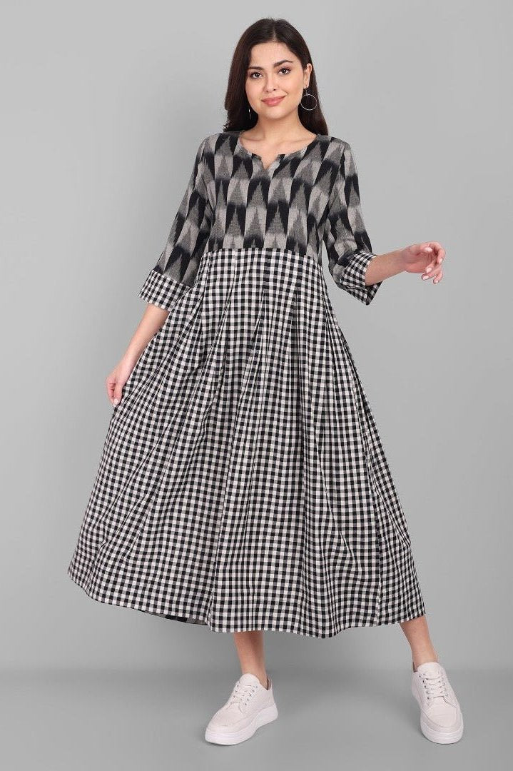 Women Black & White Maxi Dress