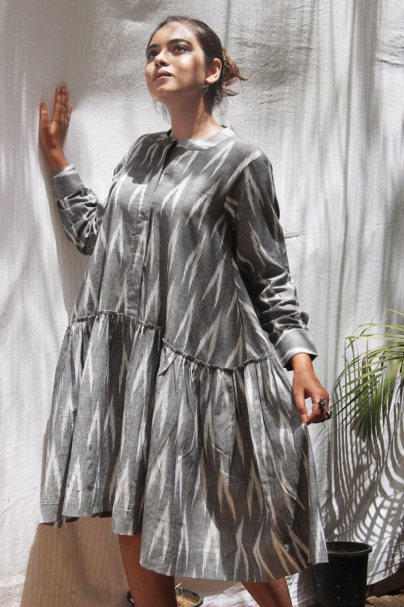 Women's Gray Ikkat Knee Length Cotton Tennis Dress with Pockets | Rang   Mera Rang