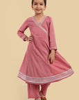 V-neck Pink Mul Angrakha style Anarkali - Set of 3 - Mera Rang