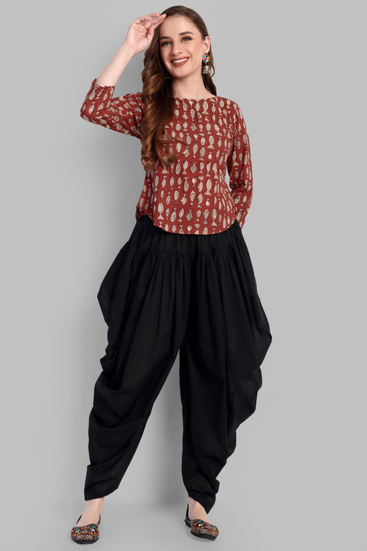 Fish Print Crop Top