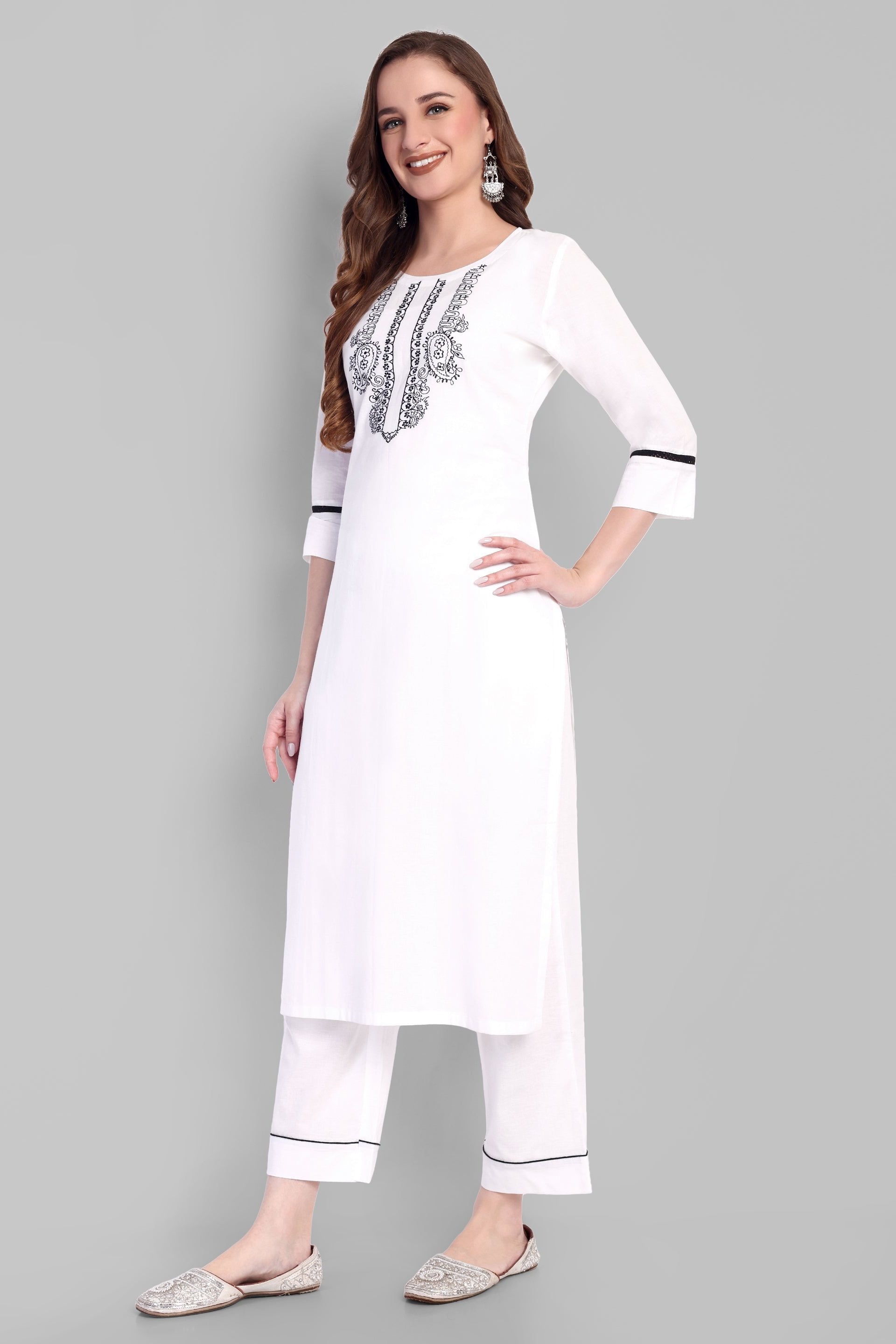White Embriodery Kurta Pant &amp; Dupatta