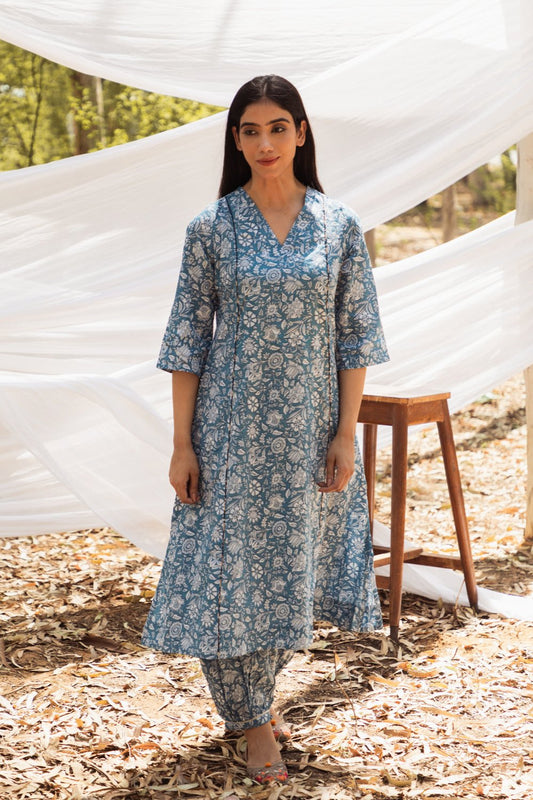 Maira V Neck A Line Kurta with Harem Pant