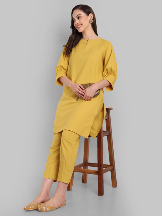 Kaira Soft Lines Pintuck Set