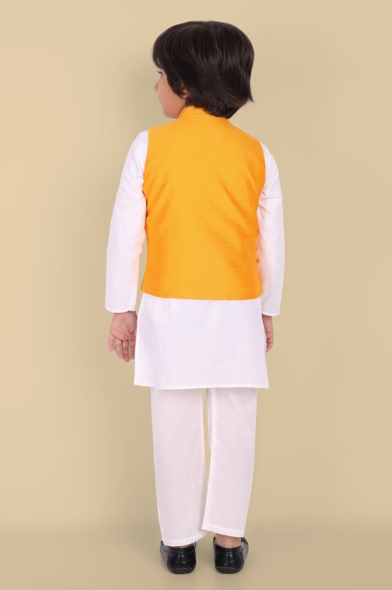 Boy Rang Boys Yellow Jacket – Mera Rang