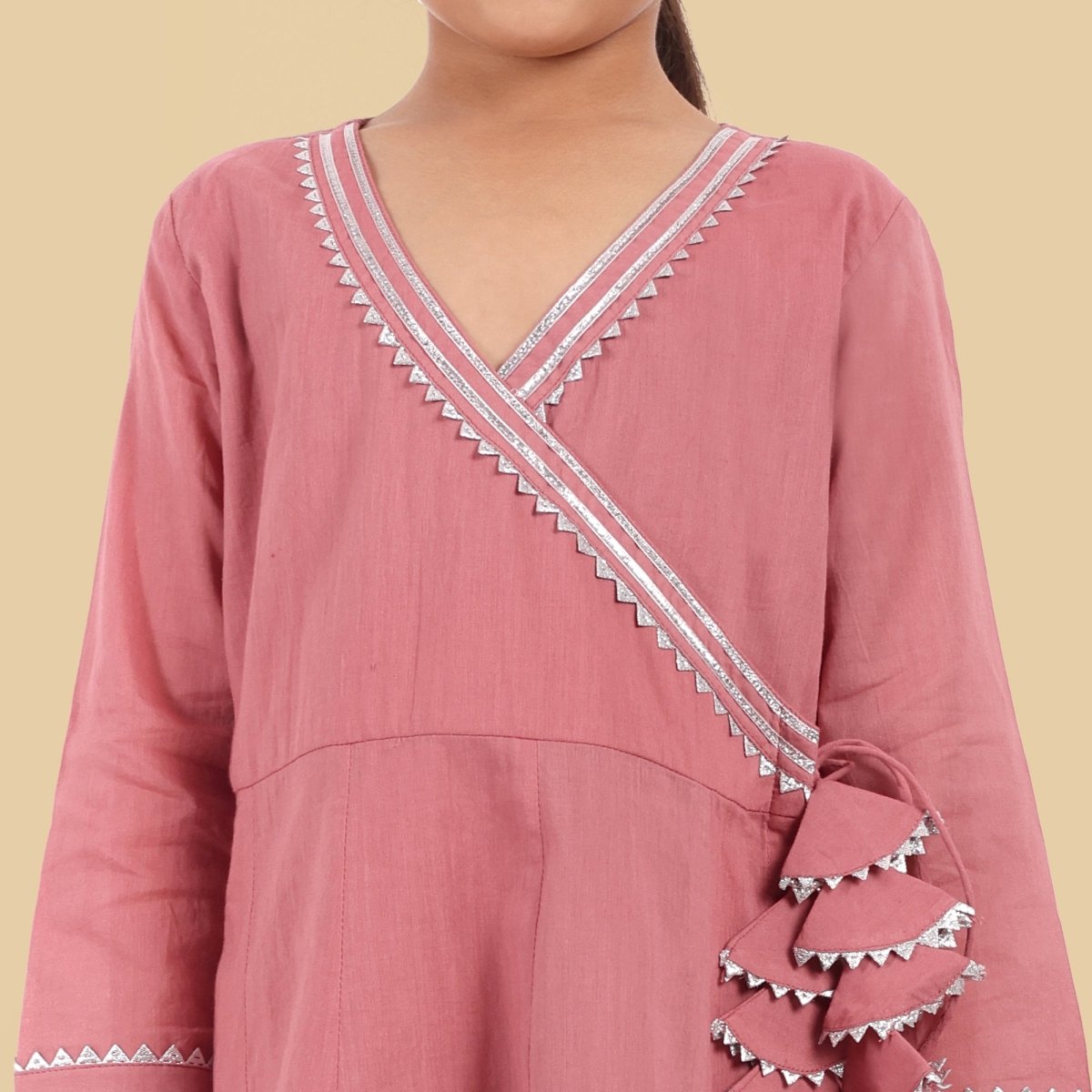 V-neck Pink Mul Angrakha style Anarkali - Set of 3 - Mera Rang